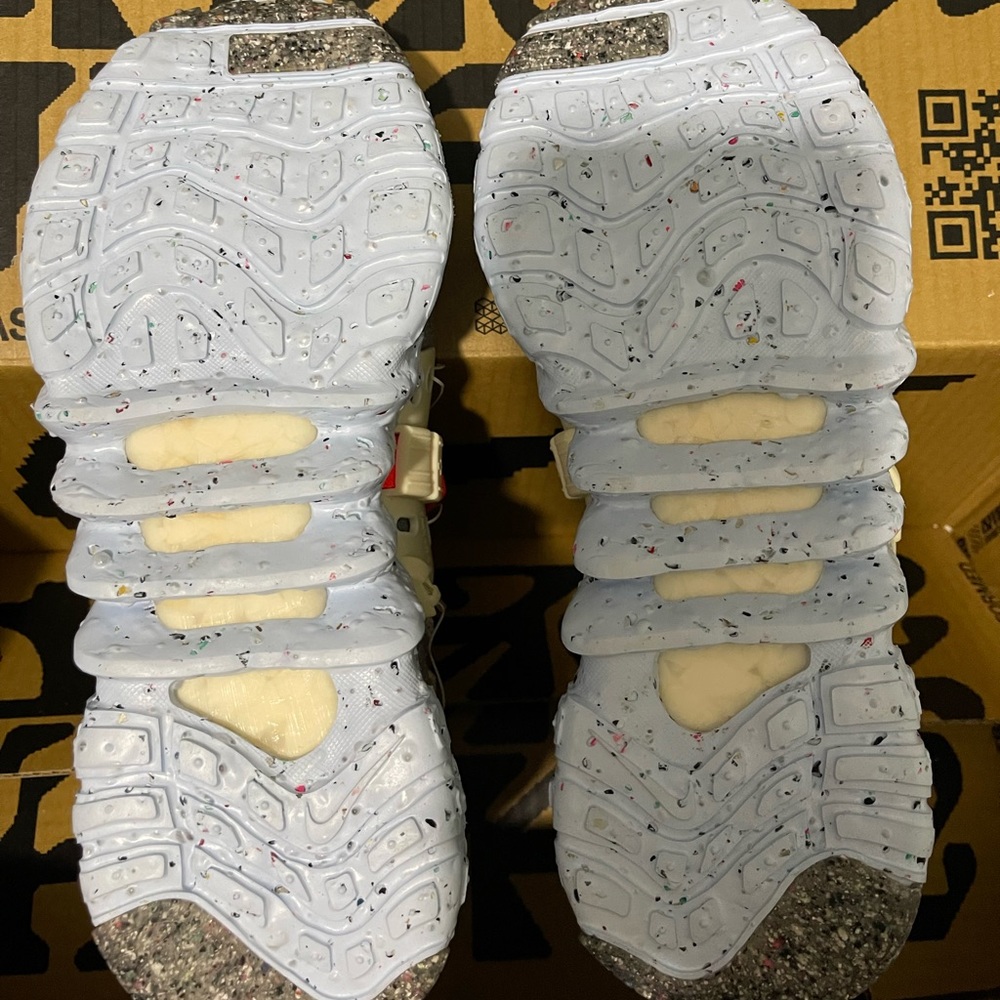 Nike Space Hippie 03 - Picture 2 of 4